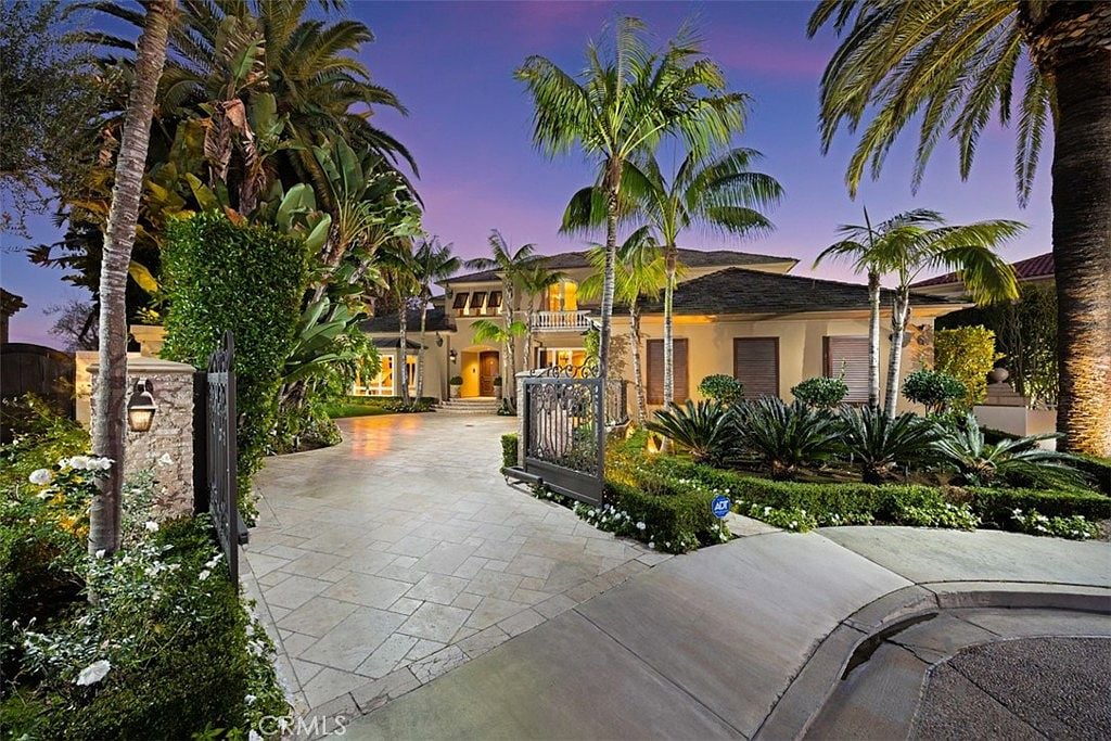 �ϼ���Newport Beachε�{(l��n)����ʽ��(y��u)��լۡ���M�[�����L(f��ng)�����_韲�ƺ����܇λ܇�죬피�W(xu��)��