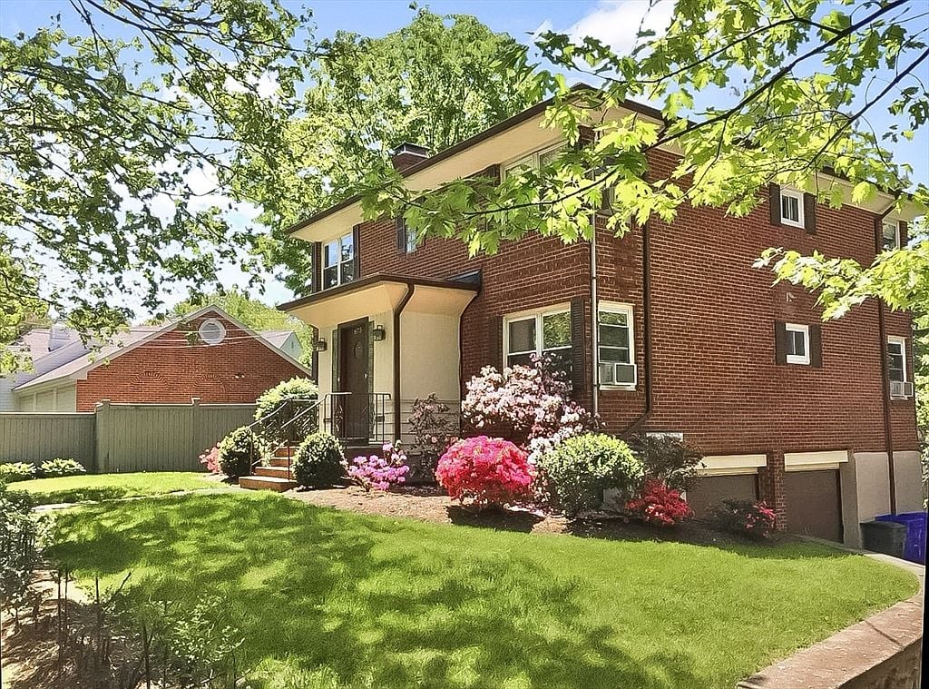 ��ʿ�DChestnut Hill����ɽ�u���p��סլ��Ͷ�Y��ס�Կ�����ͨ�ǳ�����